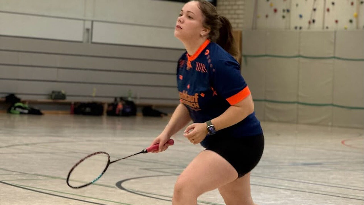 über drei Sätze ging das Dameneinzel, in dem sich Luisa Rickert nach engem Spiel knapp geschlagen geben musste